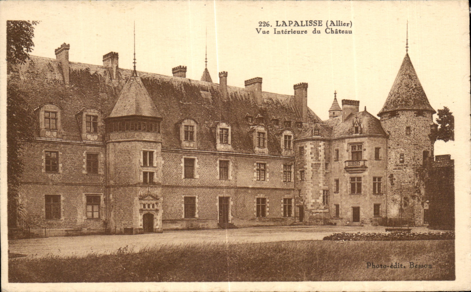 CPA Lapalisse Allier Seen Interior of the Castle