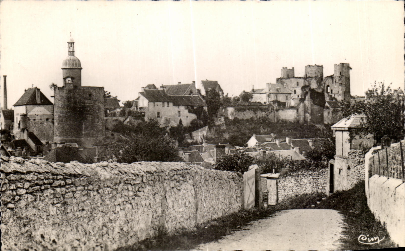 CPA Bourbon l Archambault Allier