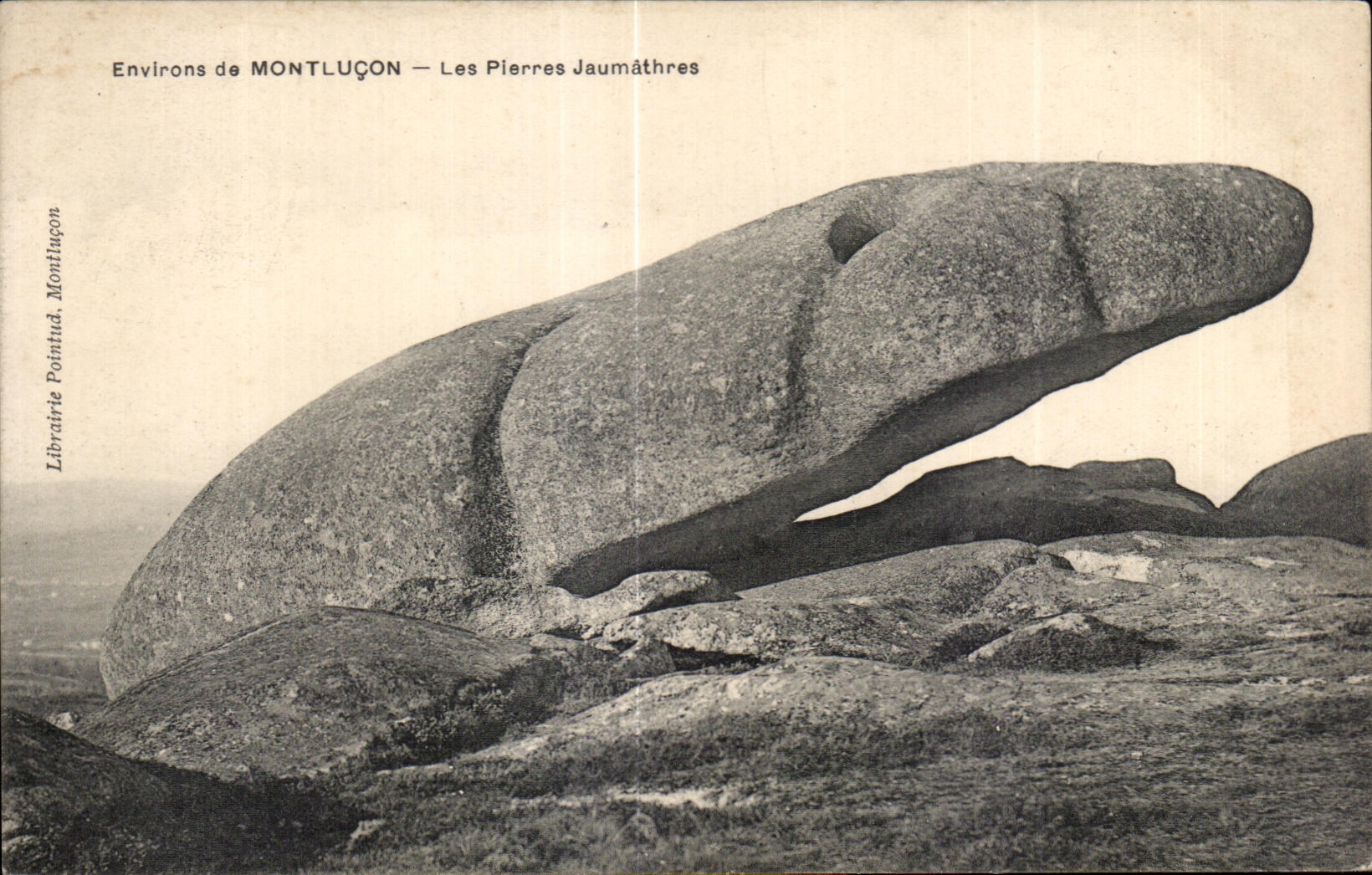 CPA Surroundings of Montlucon the Jaumathres stones