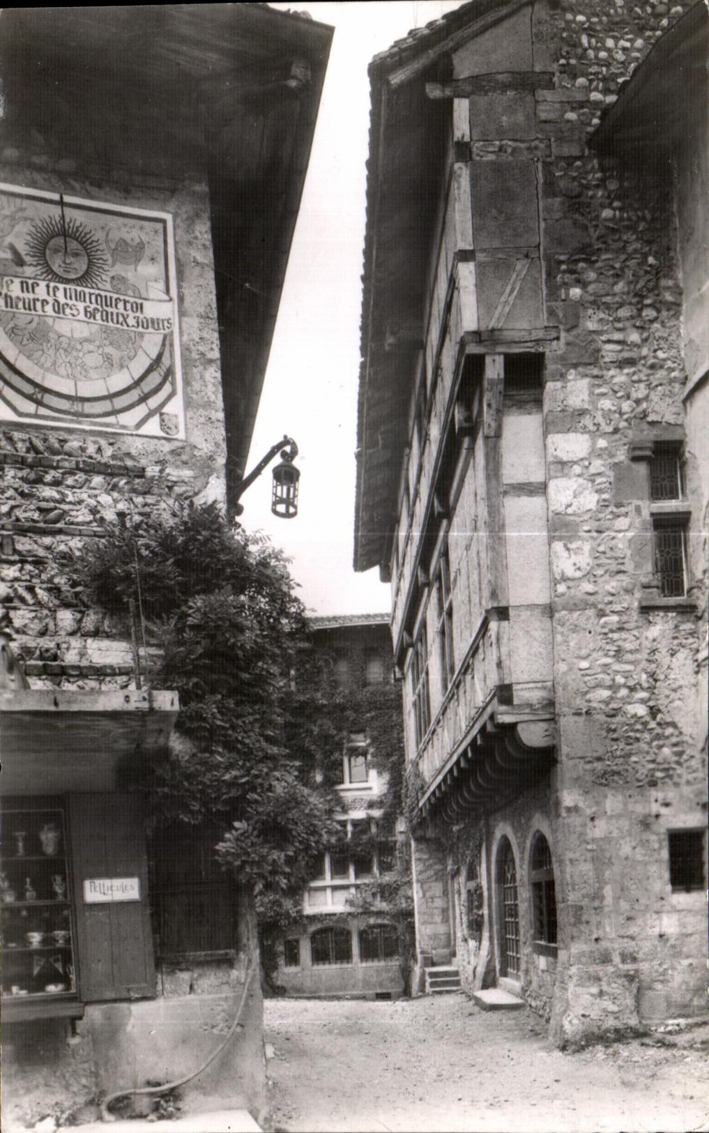 CPA Perouges Ain Sundial