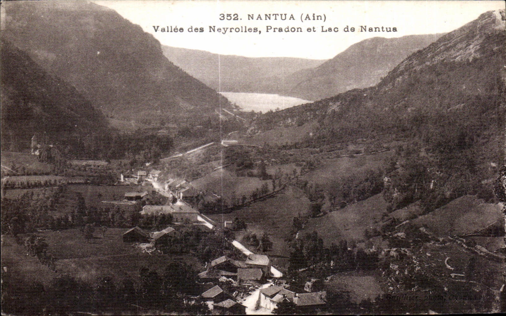 CPA Nantua Ain Valley of Neyrolles Pradon and Lac of Nantua