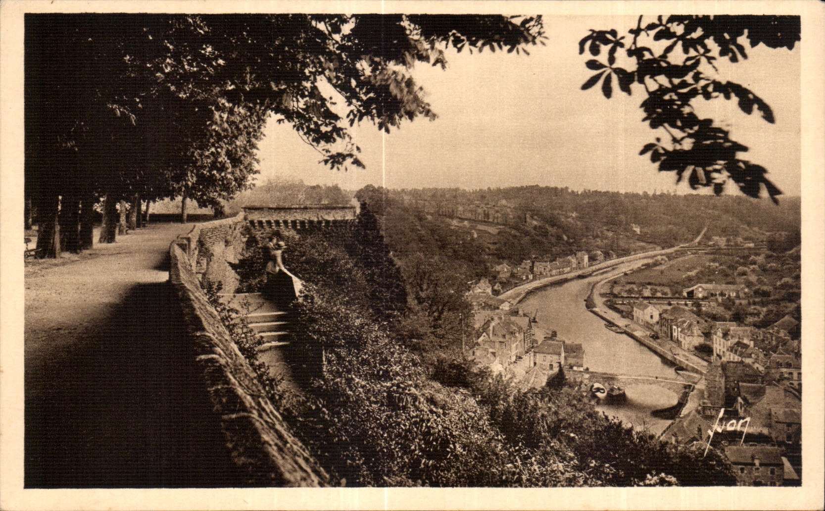 CPA Dinan (Dimensions of North) Rancid sight of the English garden