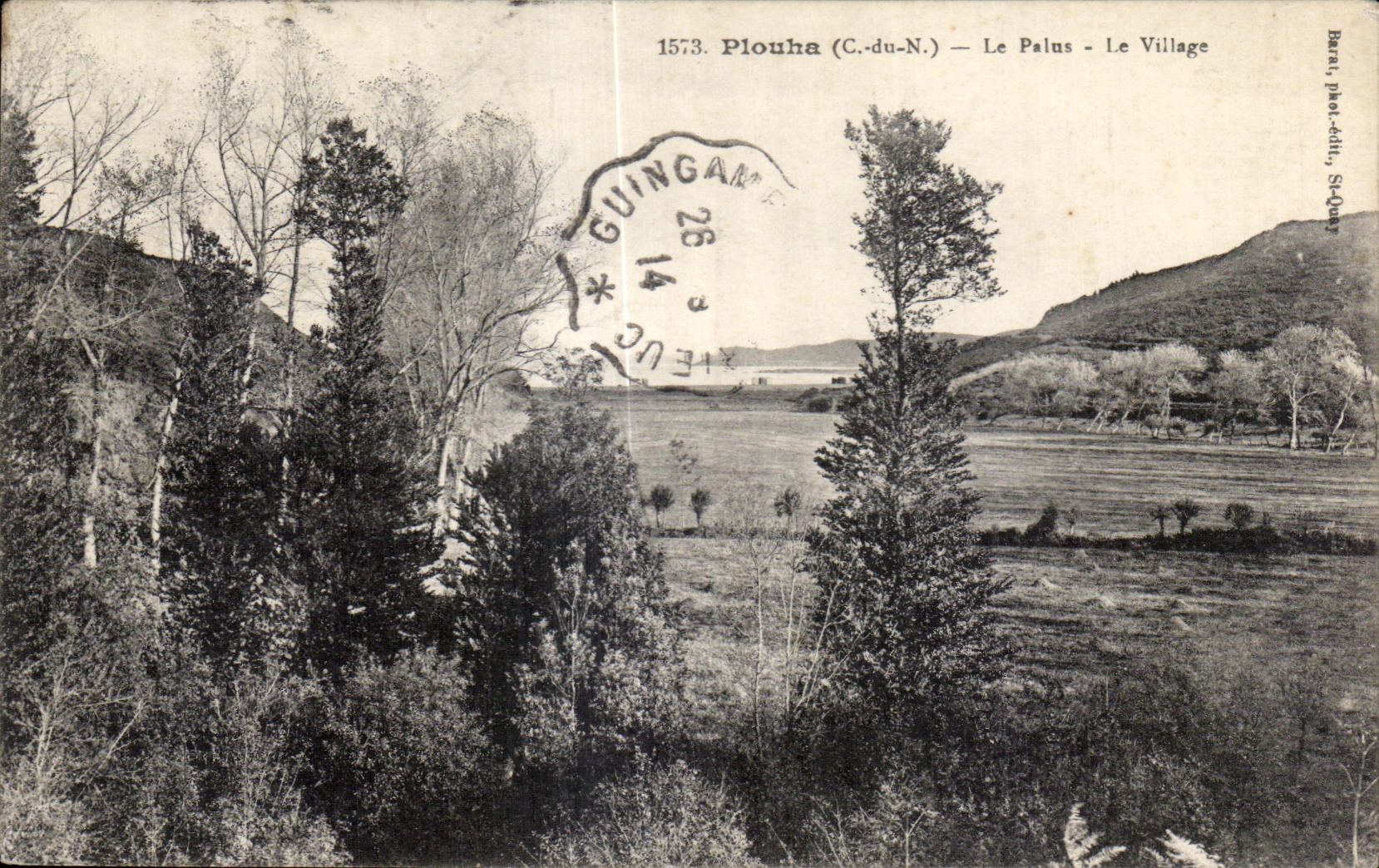 CPA Plouha Le Palus Le Village