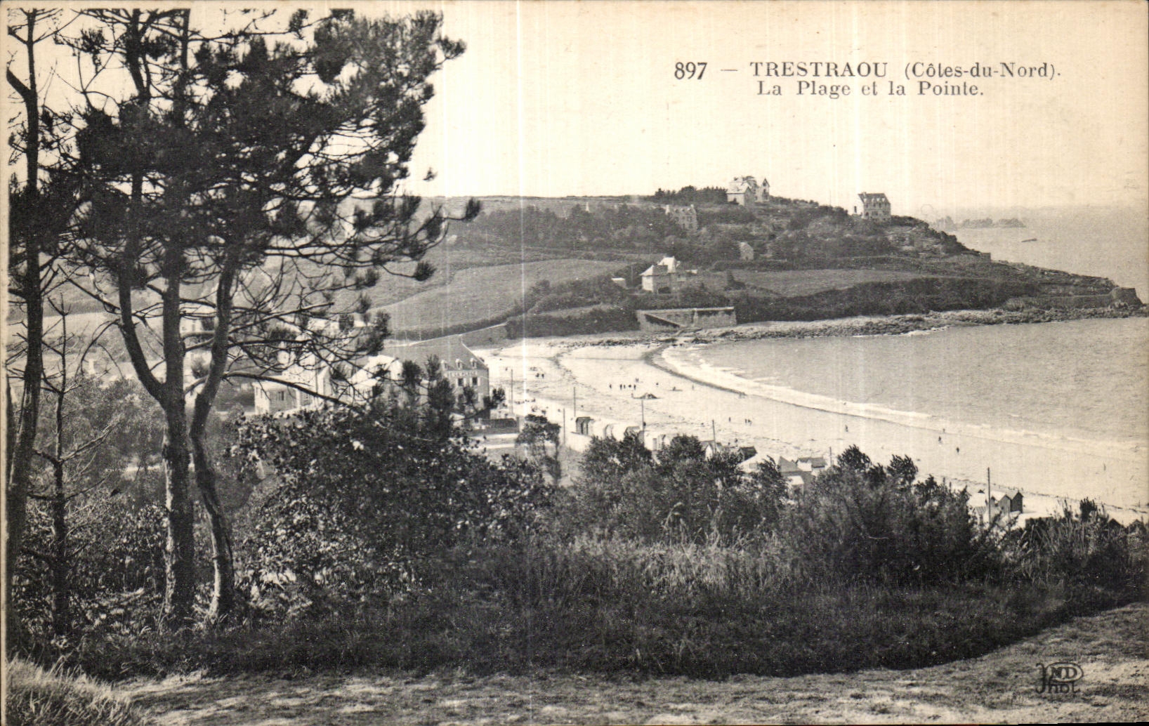 CPA Trestraou la Plage et La Poinle