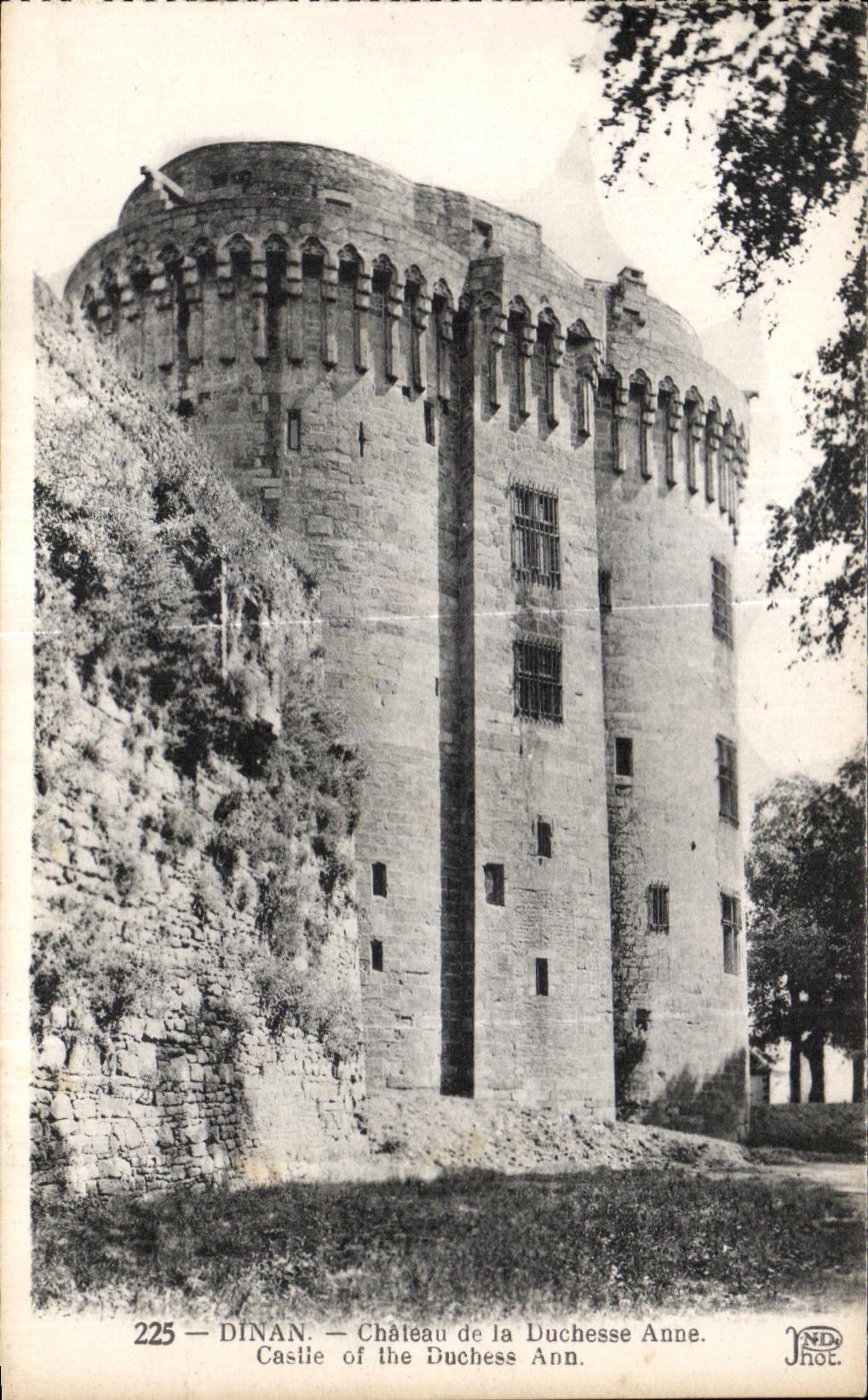 CPA Dinan Castle of the Duchess Anne Castle off the Duchess Ann