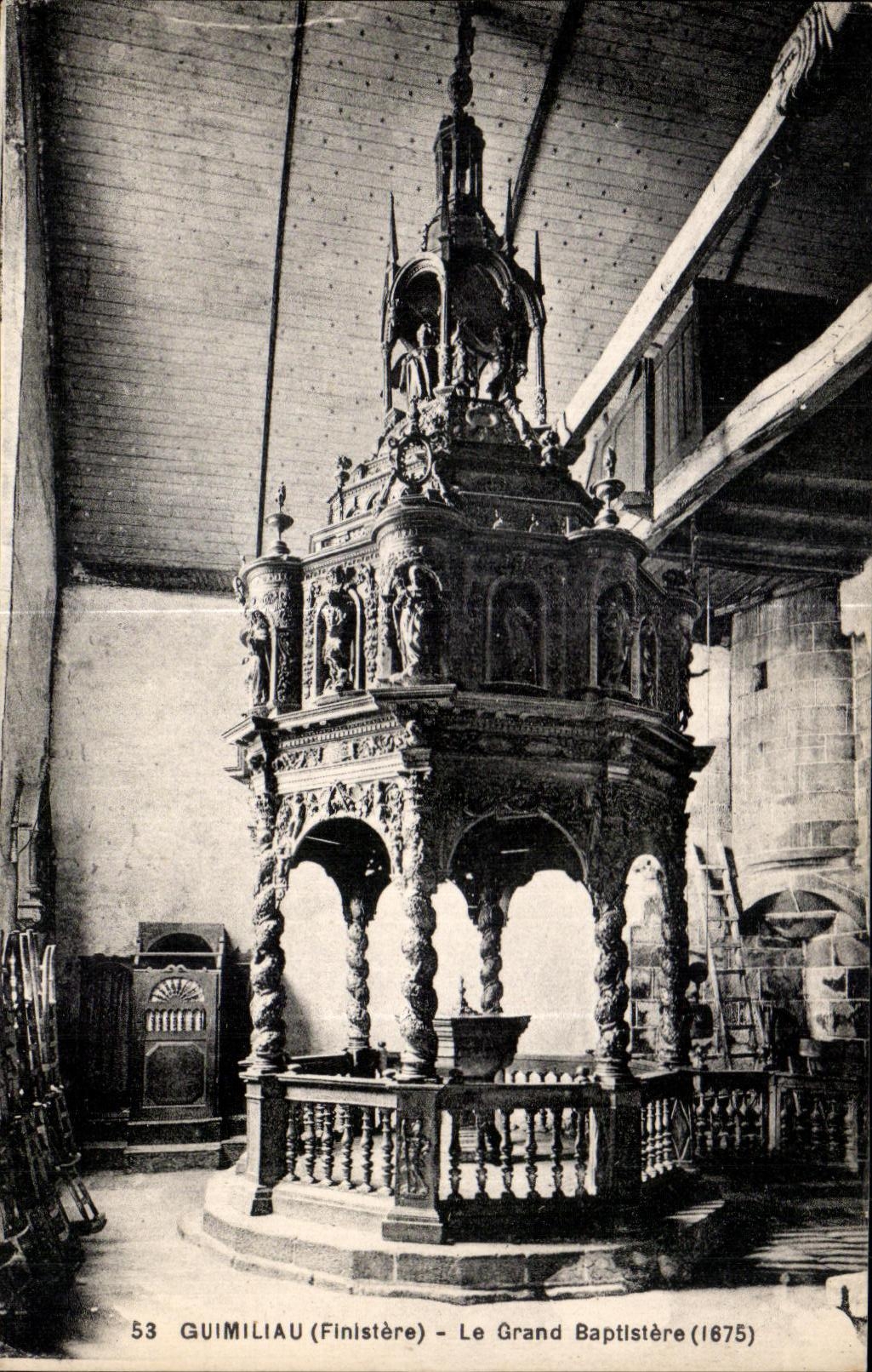 CPA Gumiliau (Finistere) Le Grand Baptistere