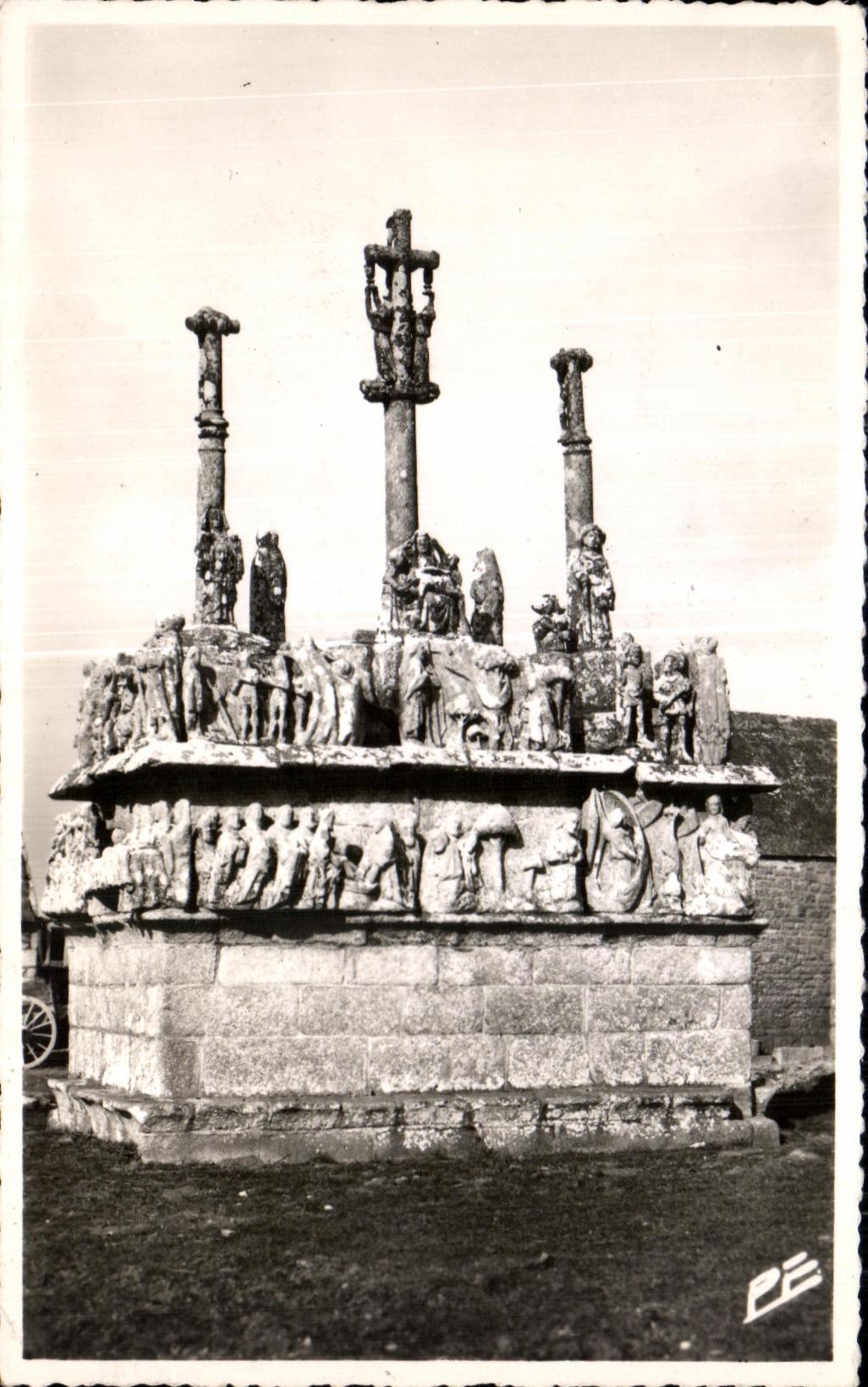 CPA St Jean Trolimon Le Martyrdom of Tronoen