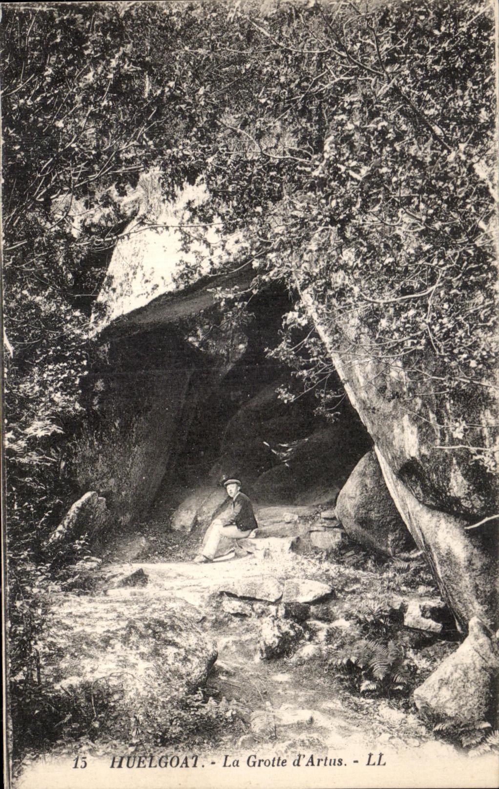 CPA Huelgoat the Cave Artus