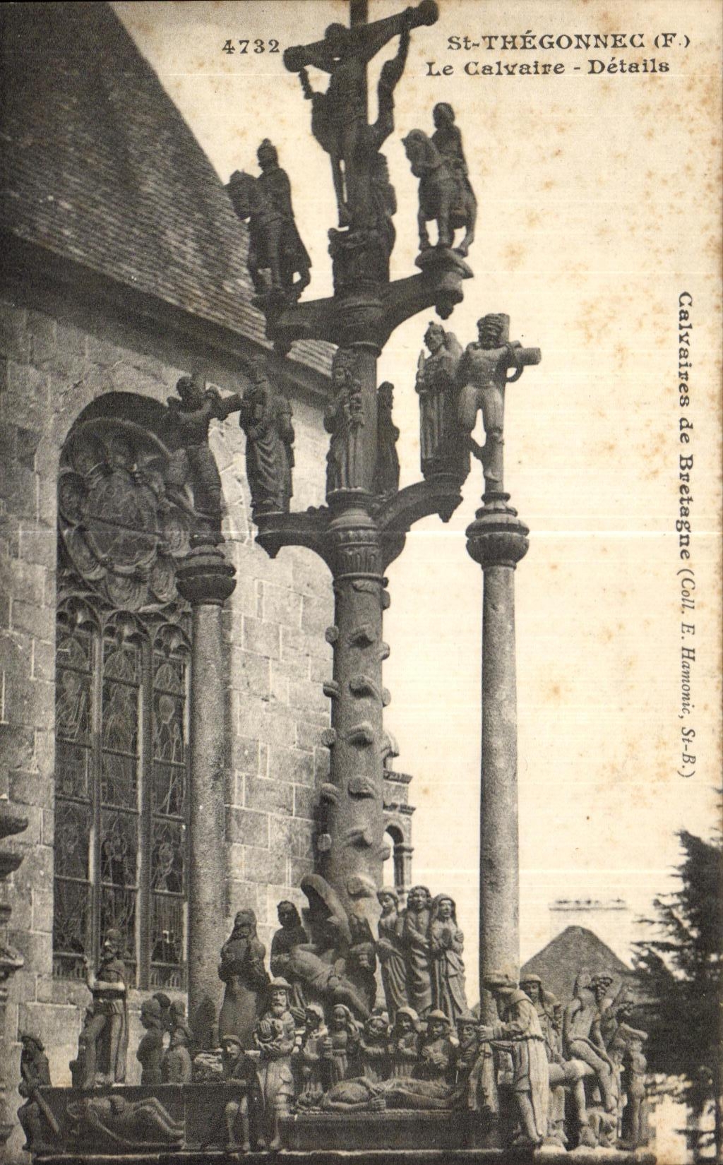 CPA St Thegonnec Le Calvaire Details