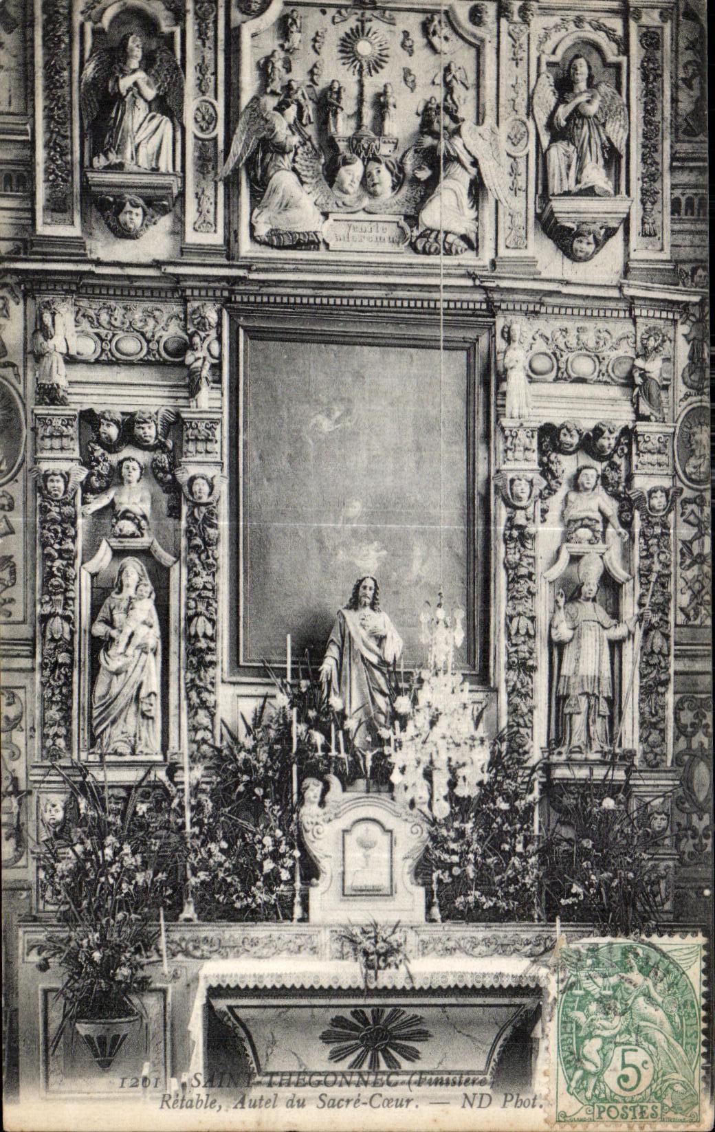 CPA Saint Thegonnec (Finistere) Retable Autel du Sacre Coeur