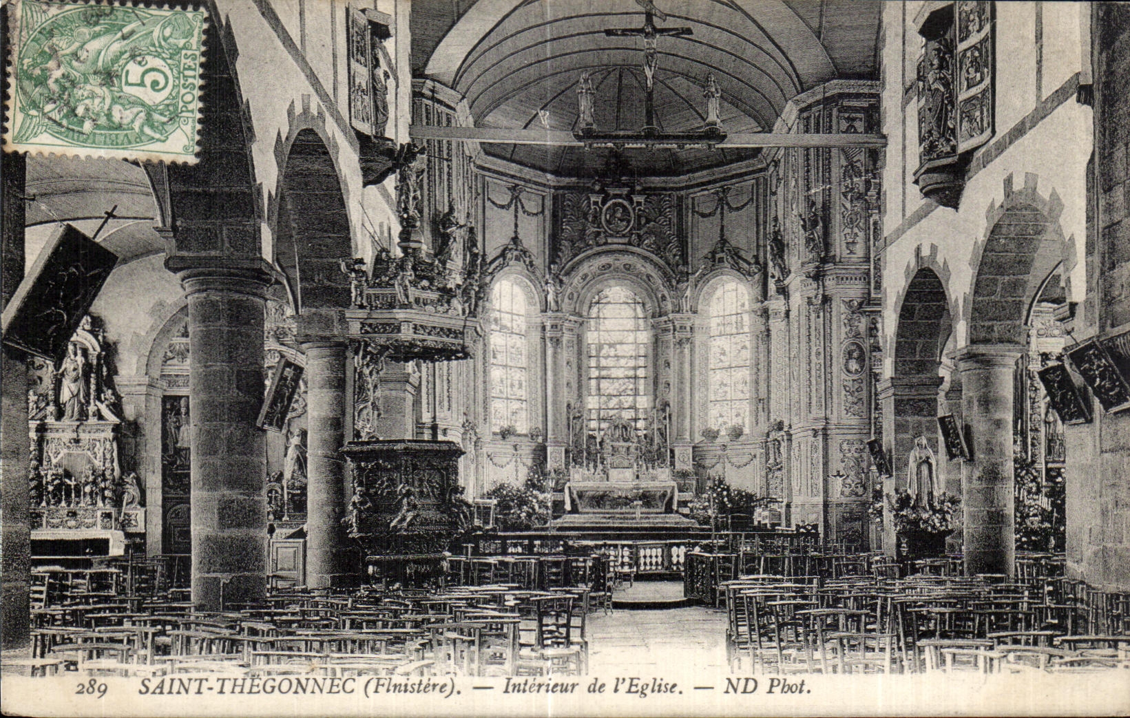 CPA Saint Thegonnec (Finistere) Interieur de I Eglise