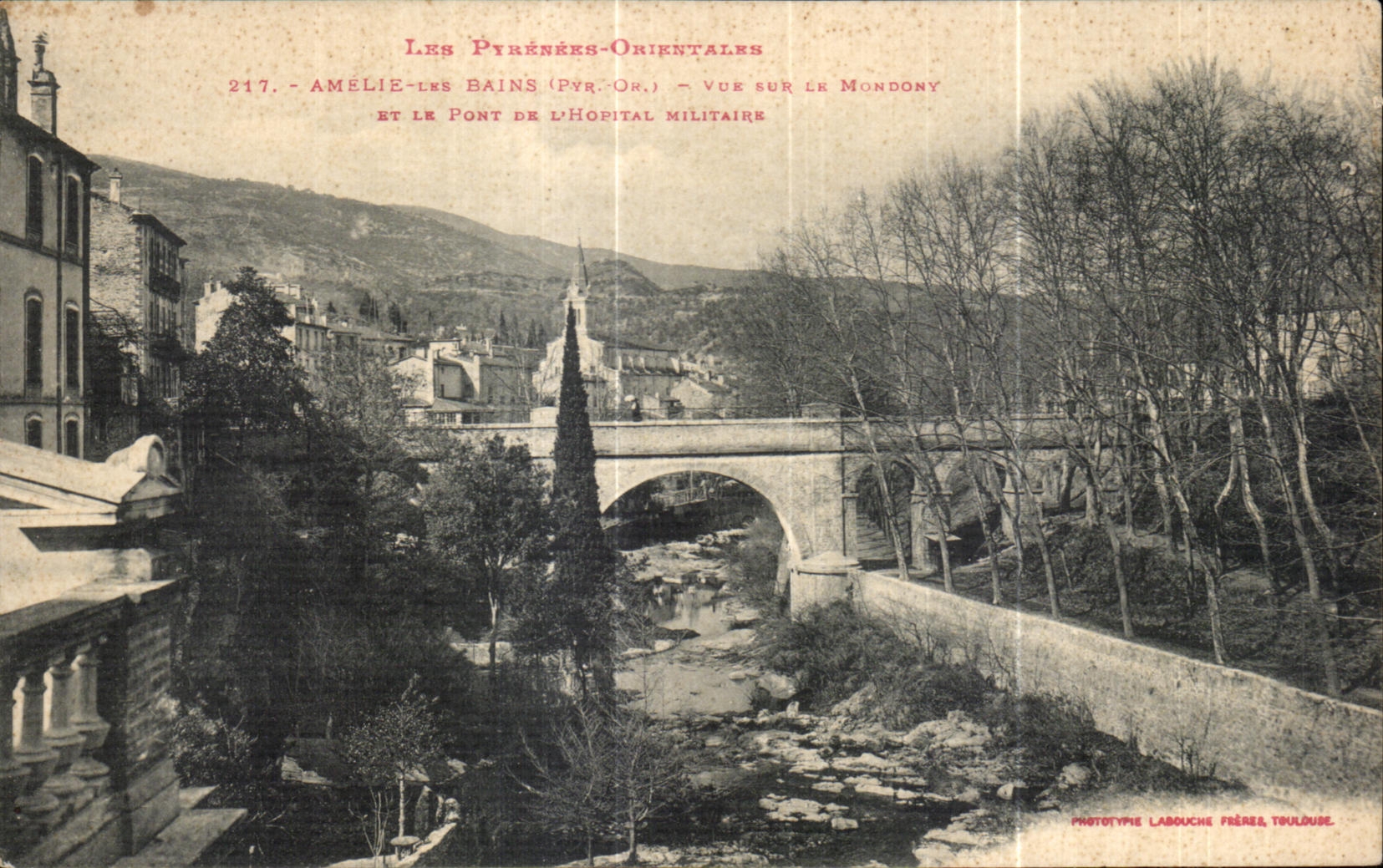 CPA Amelie Les Bains Per Seen Sur Le Mondony Et Le Bridge Of I Military hospital