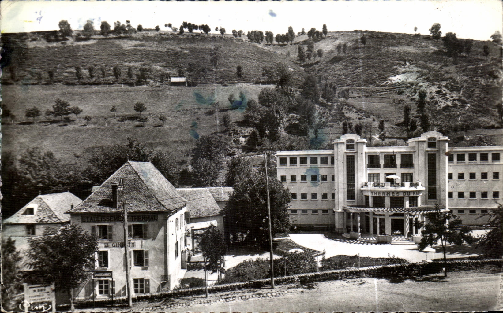 CPA Thermal spa Acute Heats (Cantal) alt Hydropathic establishment feeds