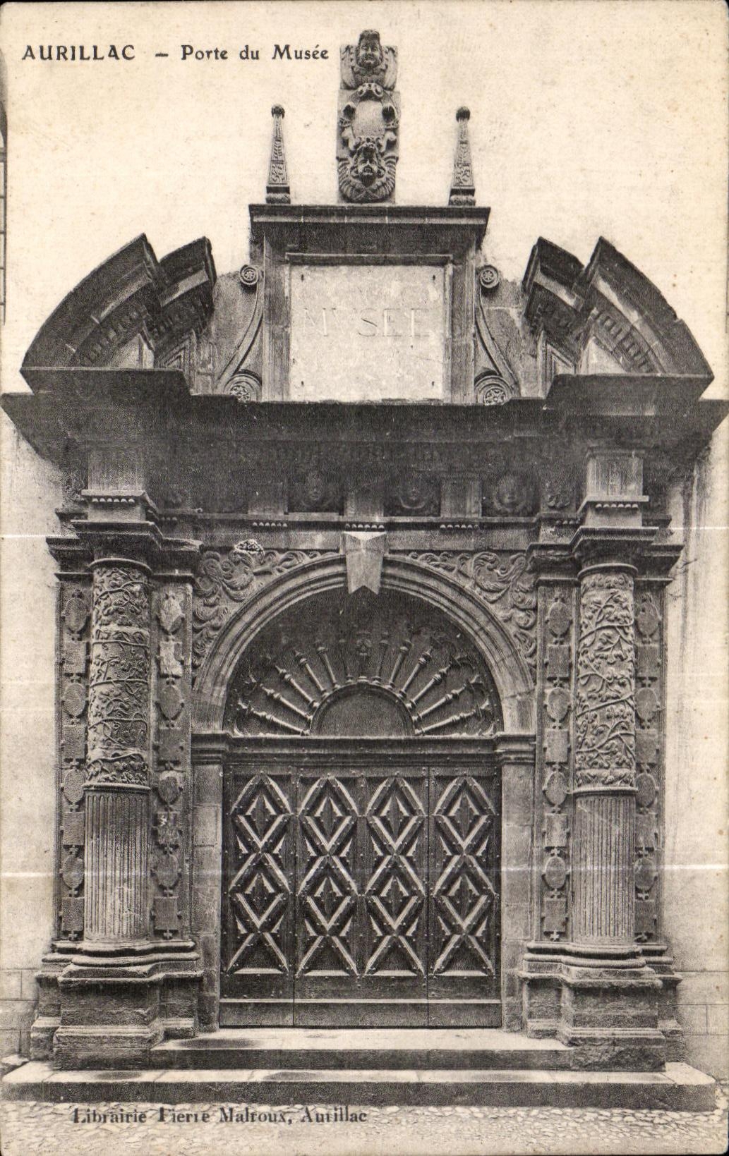 CPA Aurillac Gate of the Museum