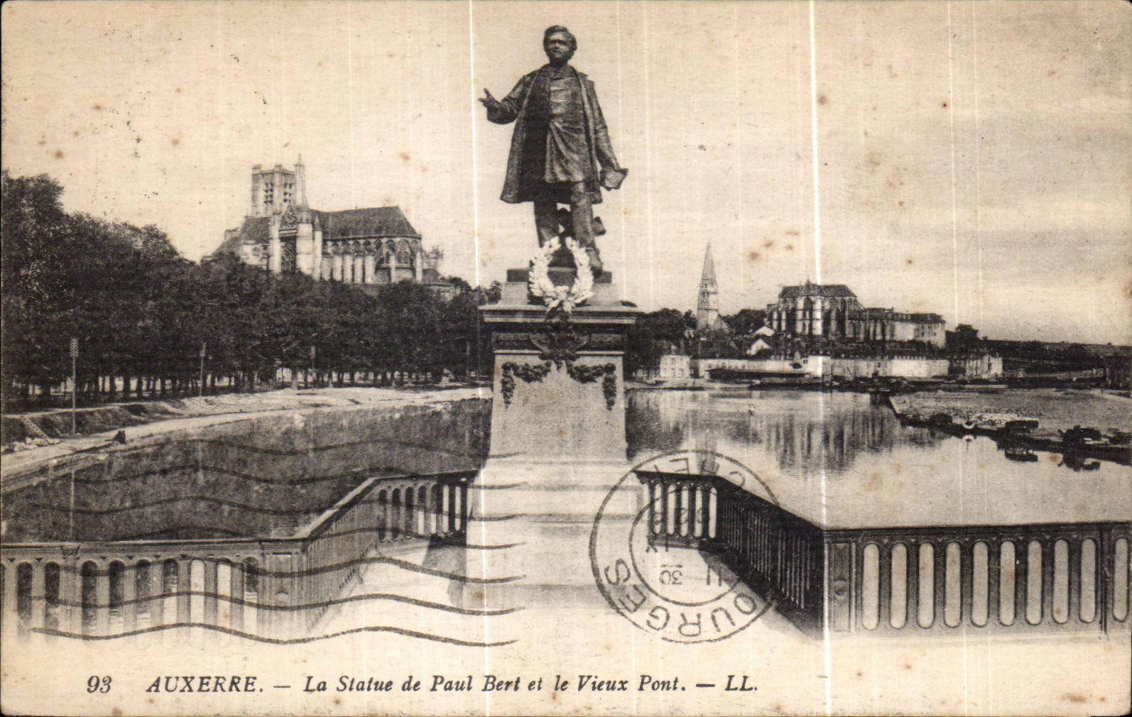 CPA Auxerre Statue of Paul Bert and the Old Bridge