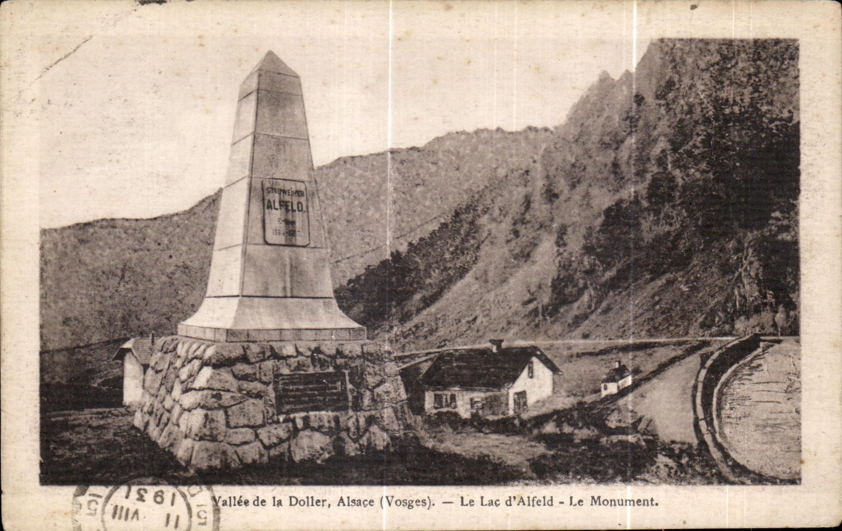 CPA Valley To pare it Alsace Le Lake Alfeld Le Monument