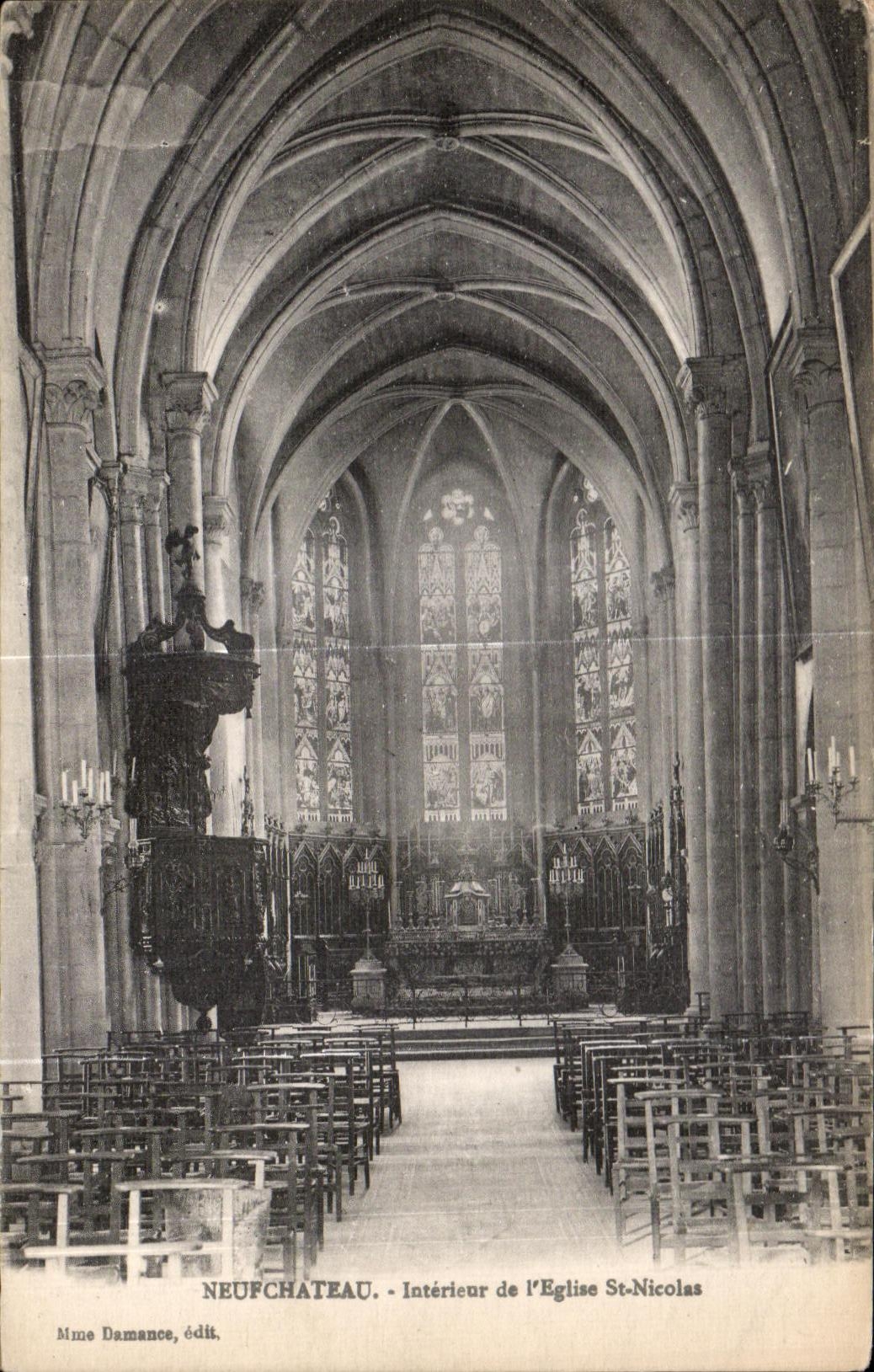 CPA Interior Neufchateau of Church St Nicolas
