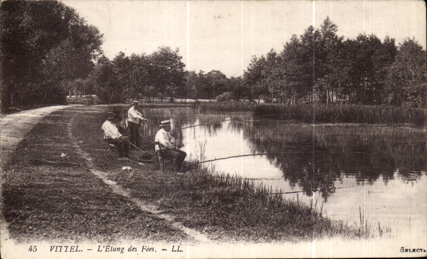 CPA Vittel pond of the Fairies Sinners