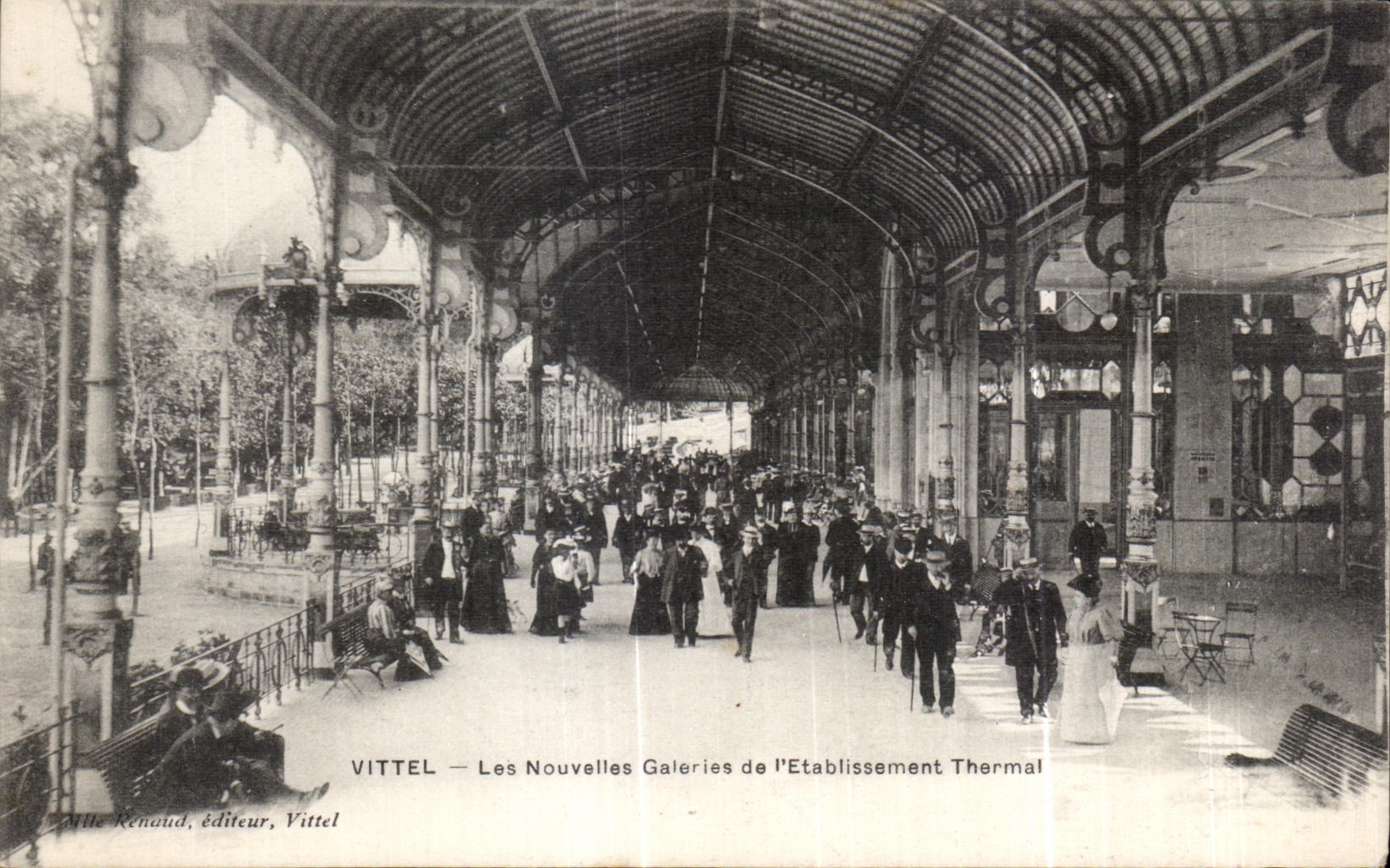 CPA Vittel Les Nouvelles Galeries de I Etablissement Thermal