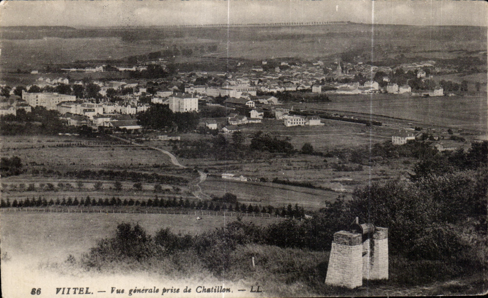 CPA Vittel Vue generale prise de Chatillon