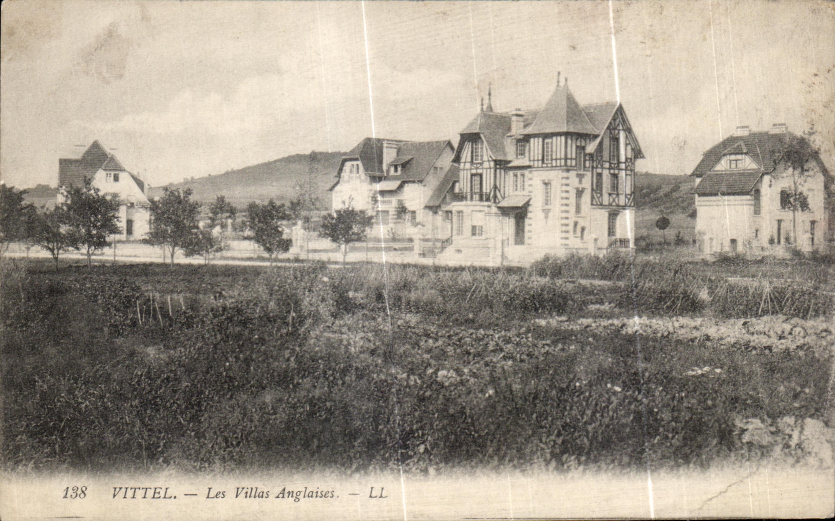 CPA Vittel Les Villas Anglaises