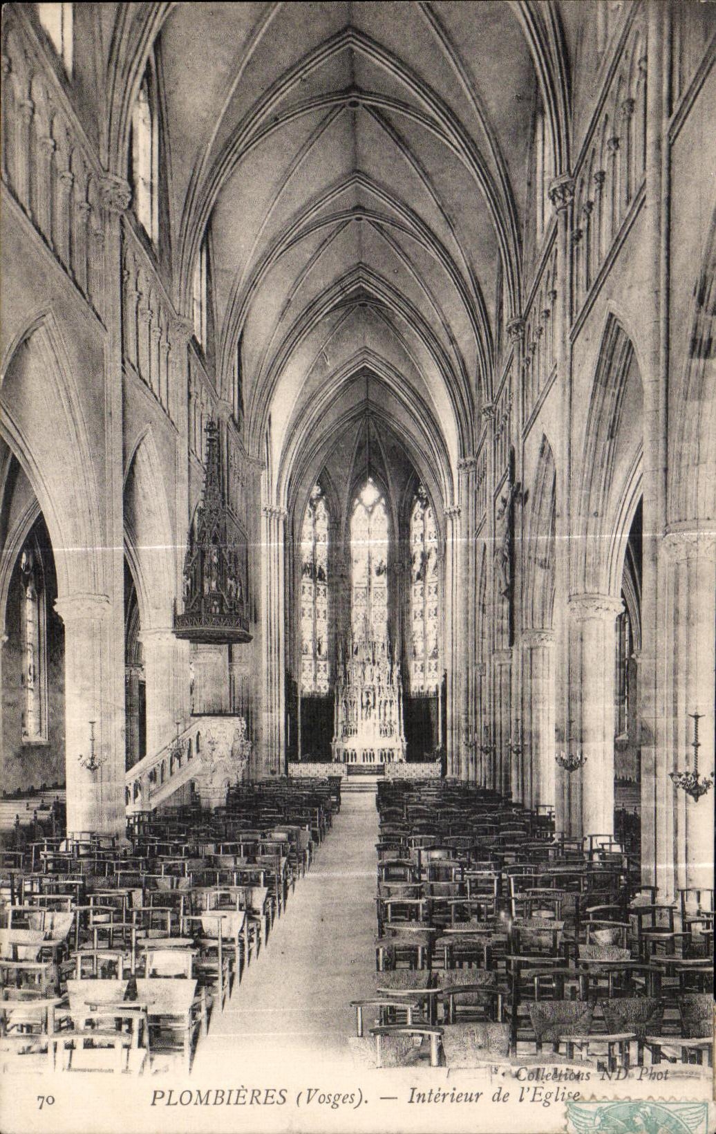 CPA Plombieres (Vosges) Interieur de I Eglise