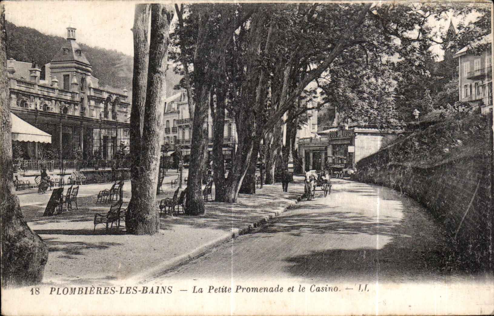 CPA Plombieres Les Bains La Petite Promenade et le Casino