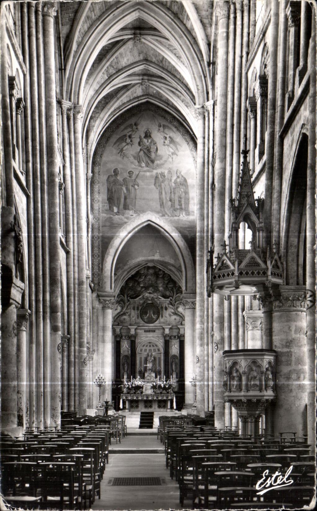 Iglesia Saint GermAn De Dourdan de CPA el cubo (XII y XIV siglos)