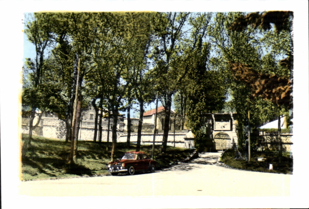 CPA Mount Louis Gate of France