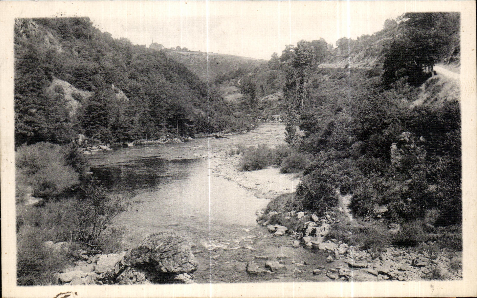 CPA Gargilesse el valle de la vista hueco del puente de Nour