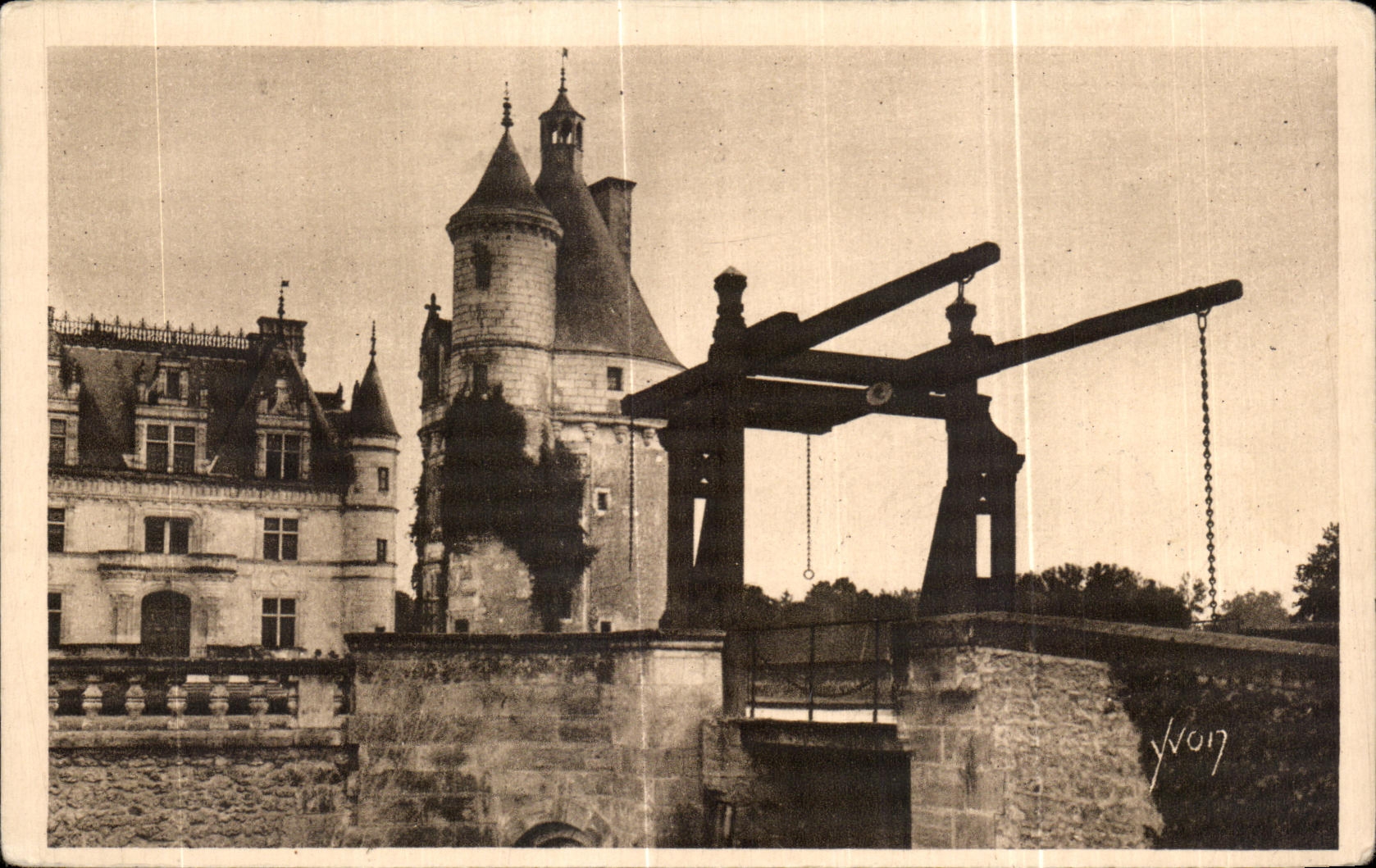 CPA Chenonceaux Le Chateau Le Bridge Levis and the toru Of the Marks