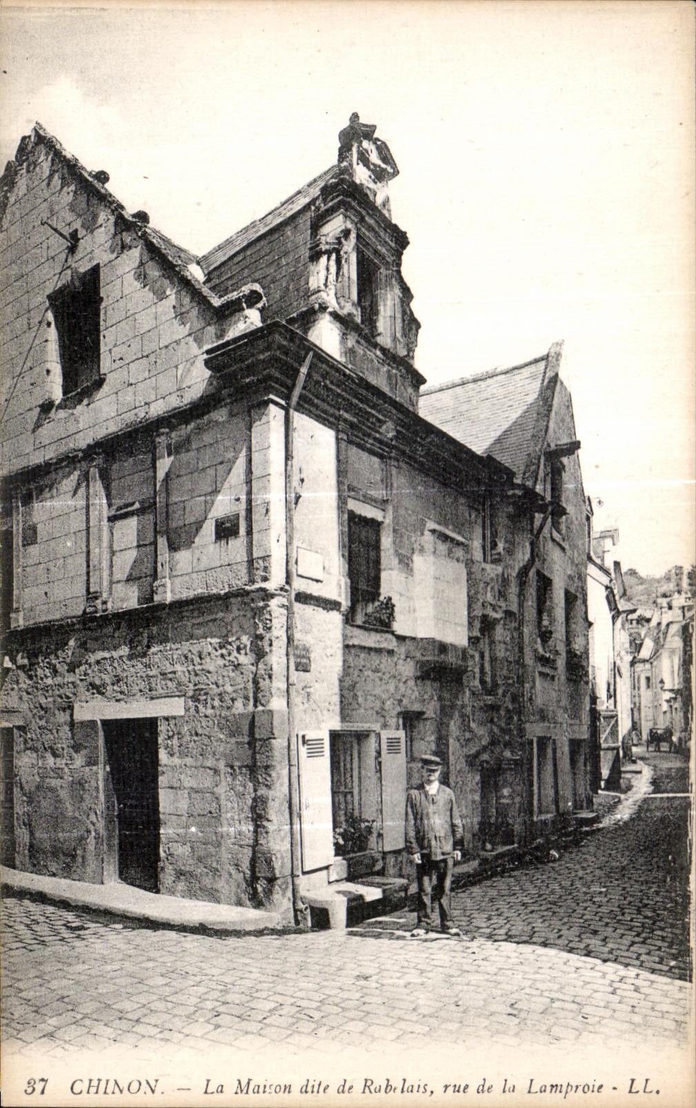 CPA Chinon Marion known as of Rublaus street of the Lamprey