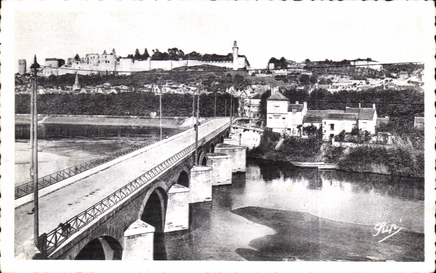 CPA Chinon Le Bridge on Vienna and the Castle This Castle Built at the end of