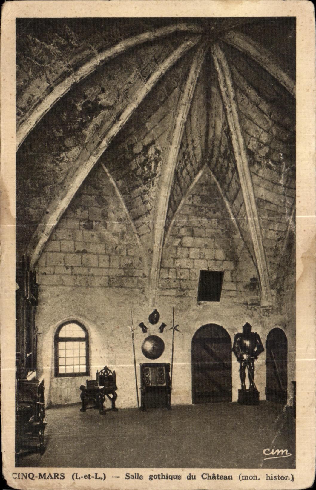 CPA Cinq Mars Salle gothique du chateau