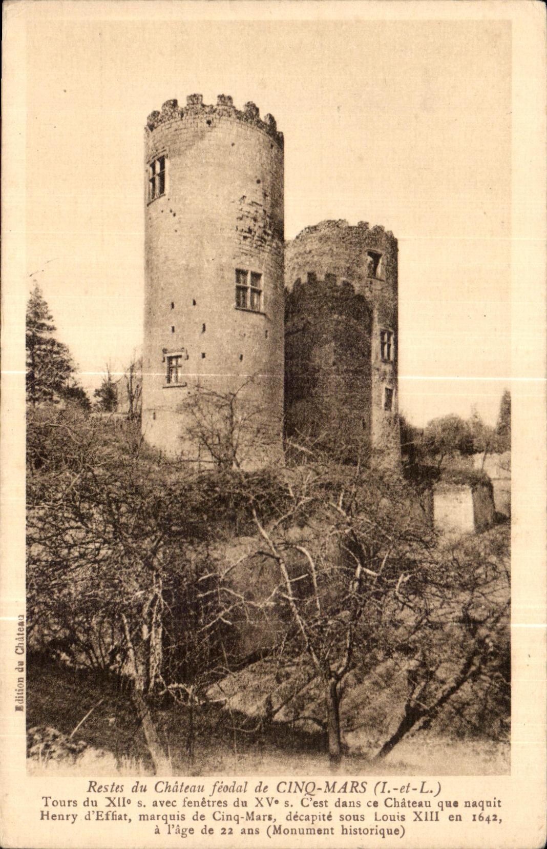 CPA Restes du Chateau feodal de Cinq Mars Tours du 12eme