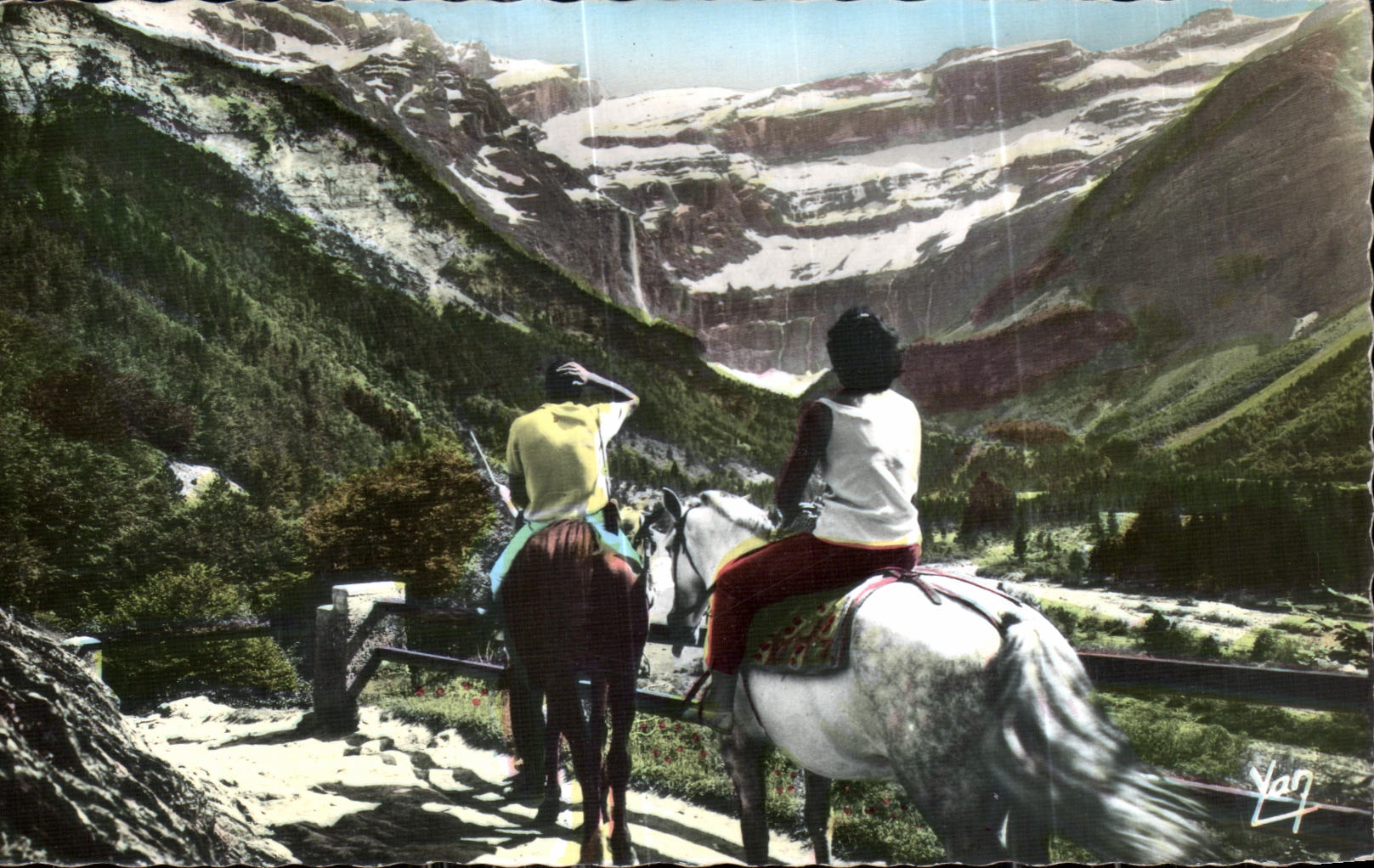 CPA Gavarnie On the way For the Circus Wonder of this World