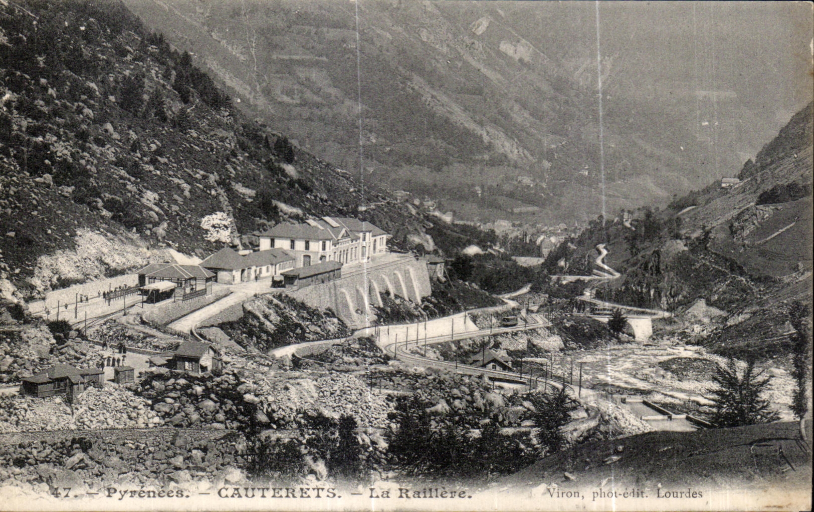 CPA Cauterets the Pyrenees Raillere