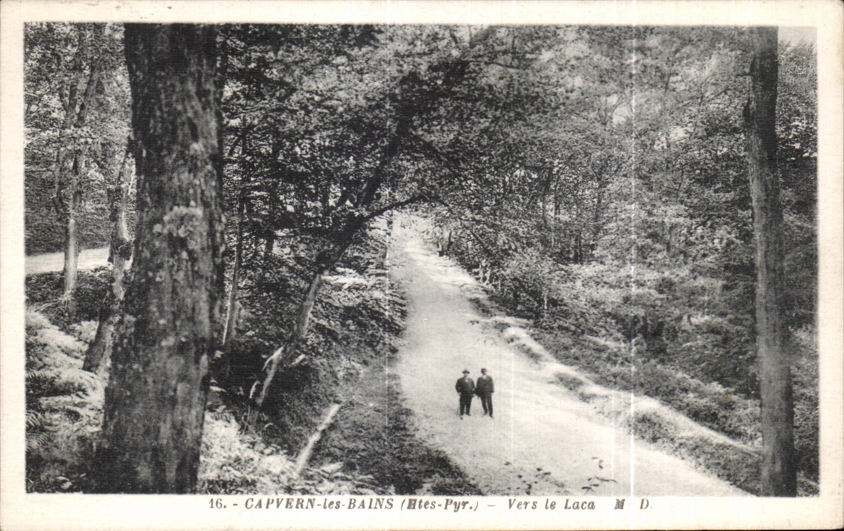 CPA Capvern les Bains towards Laced