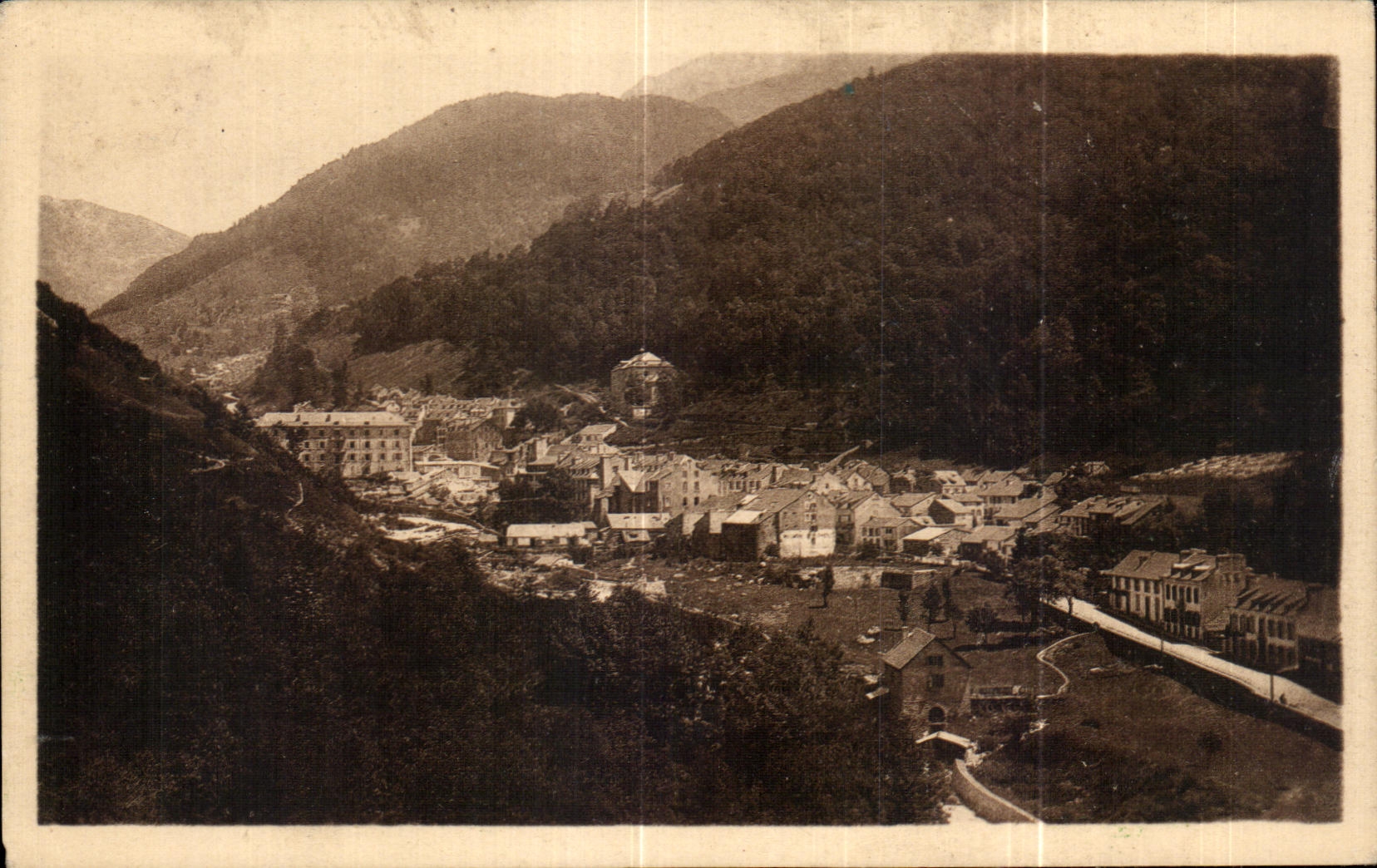 CPA Beautiful Landscapes of France the Pyrenees Bareges View