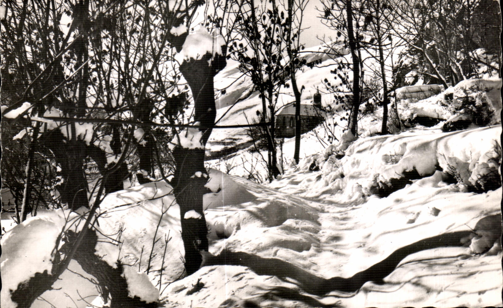 CPA Valloire Sous Bois Chapelle Saint Pierre