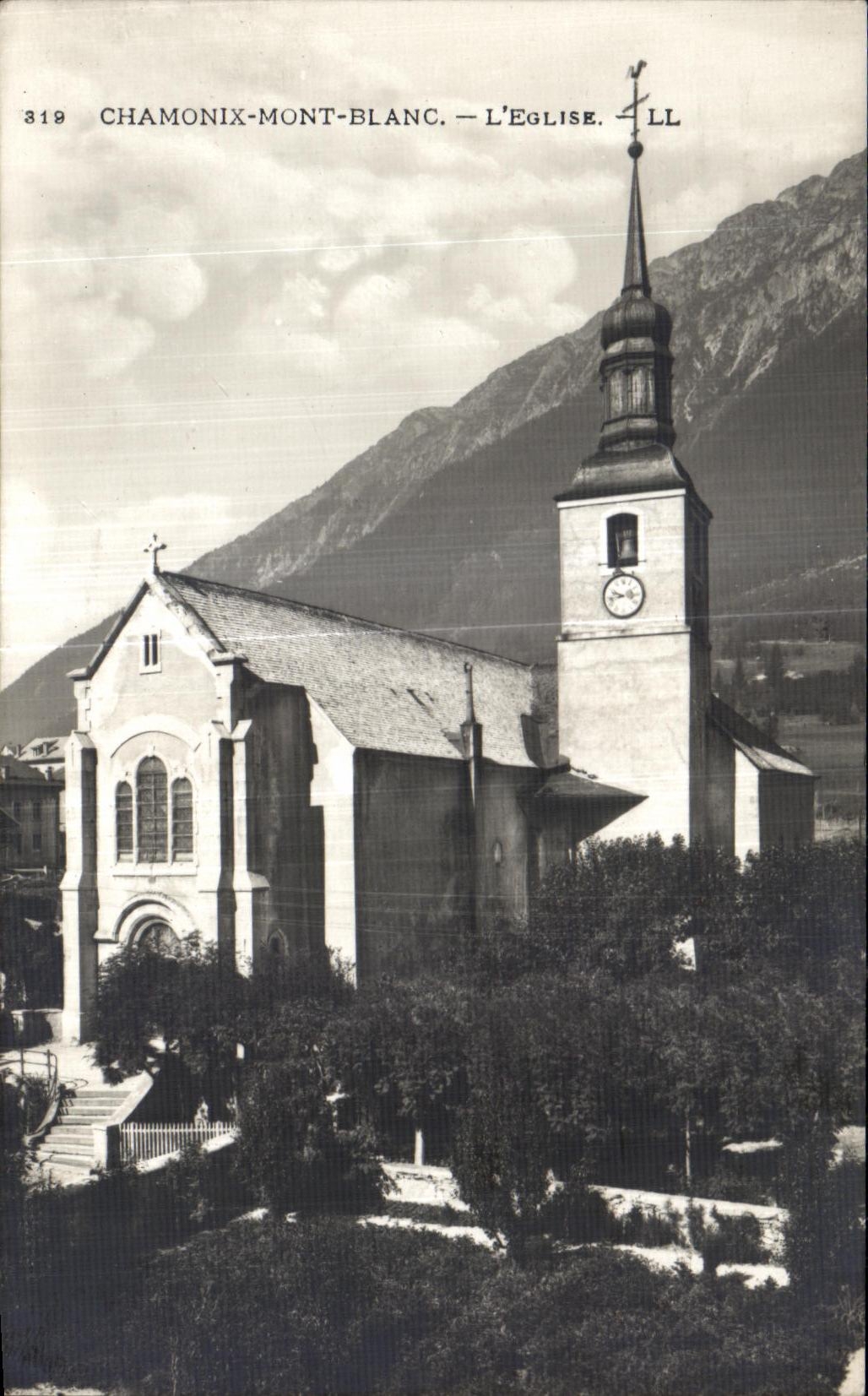 CPA Chamonix Mont Blanc L eglise