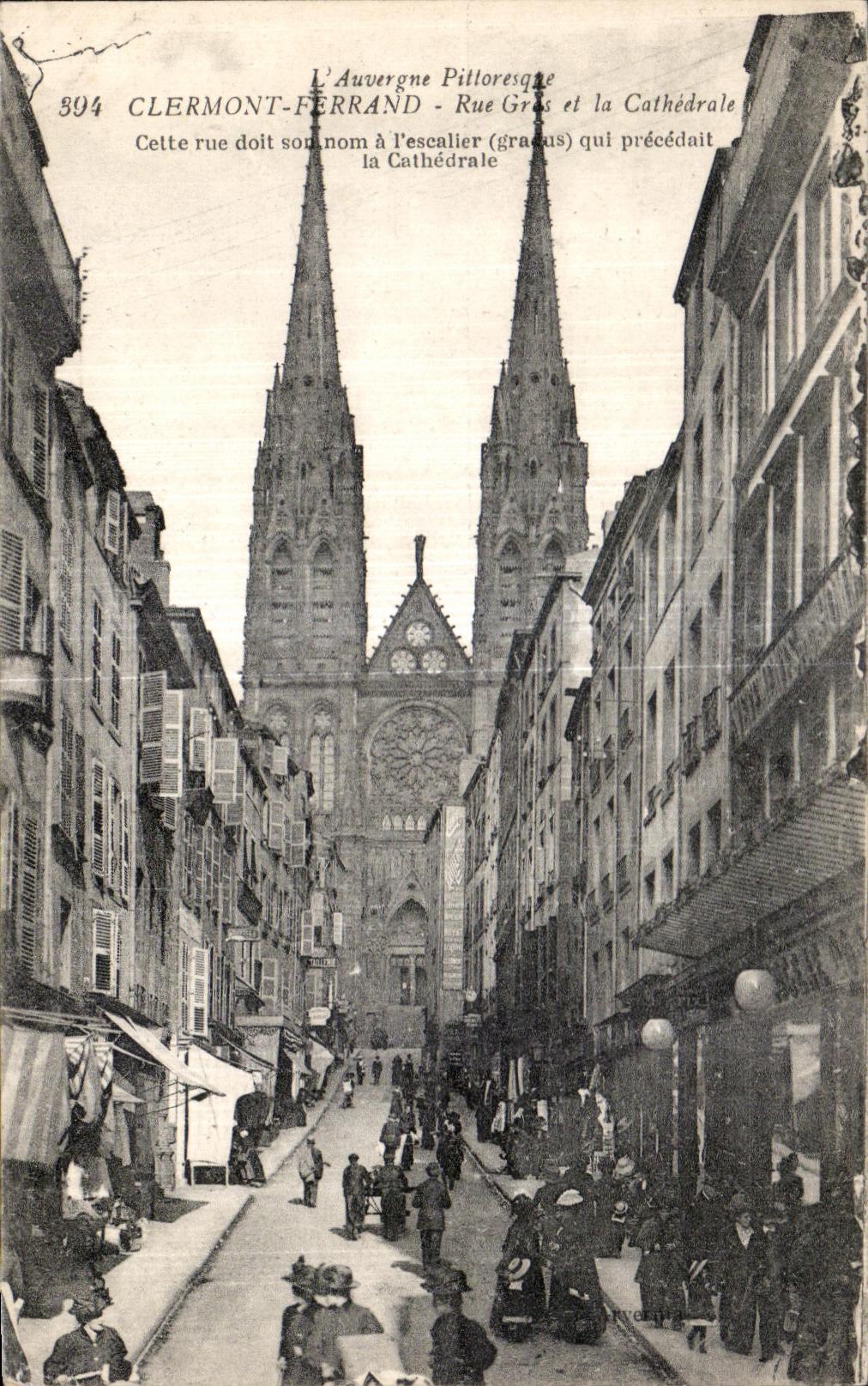 Calle grasa pintoresca de CPA Auvergne Clermont-Ferrand y la catedral