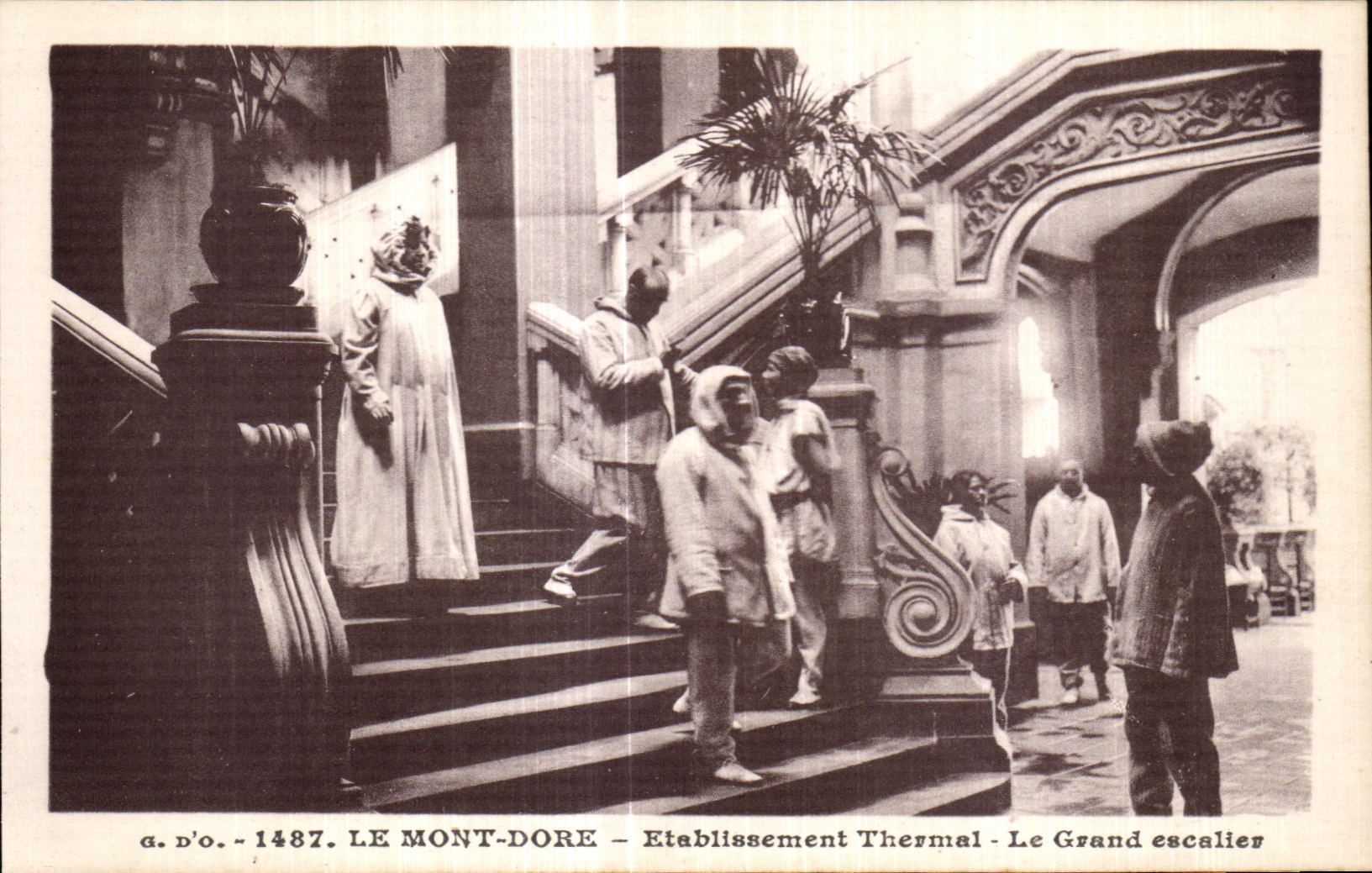 CPA the mount Gilds Hydropathic establishment the large staircase