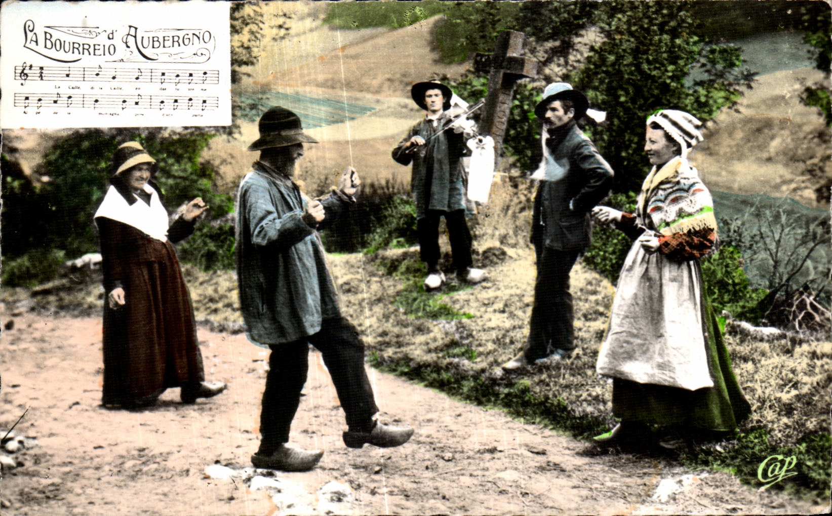 CPA Types D Auvergne La Bourree Folklore Costume