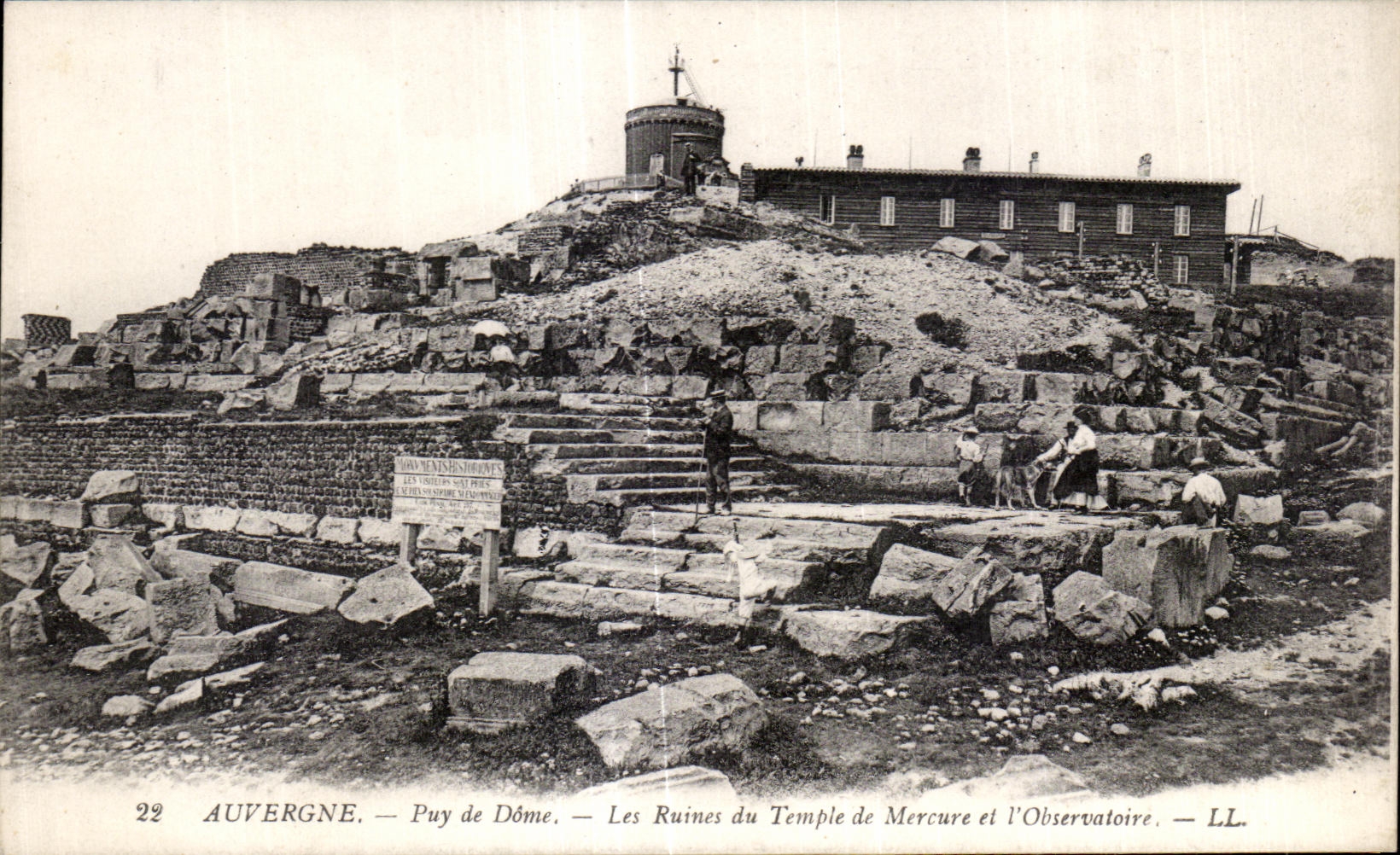 CPA Auvergne Puy de Dome Ruins of the Mercury Temple el I Observatory