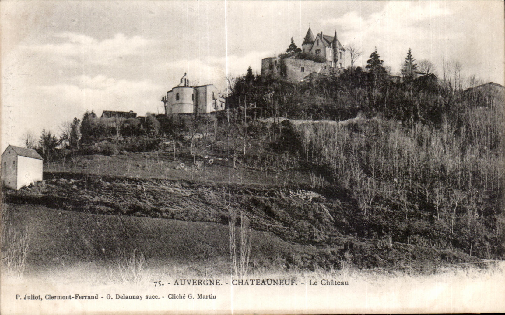 CPA Auvergne Chateauneuf the Castle
