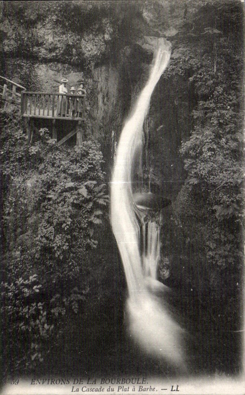 CPA Environs De La Bourboule La Cascade du Plat a Barbe