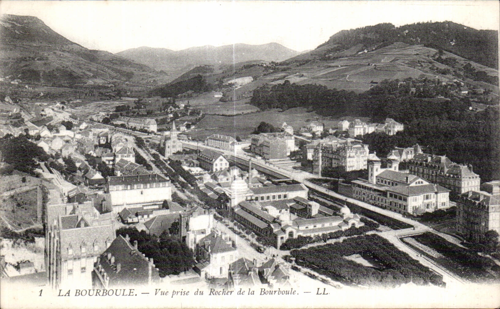 CPA La Bourboule Vue prise du Rocher de la Bourboule
