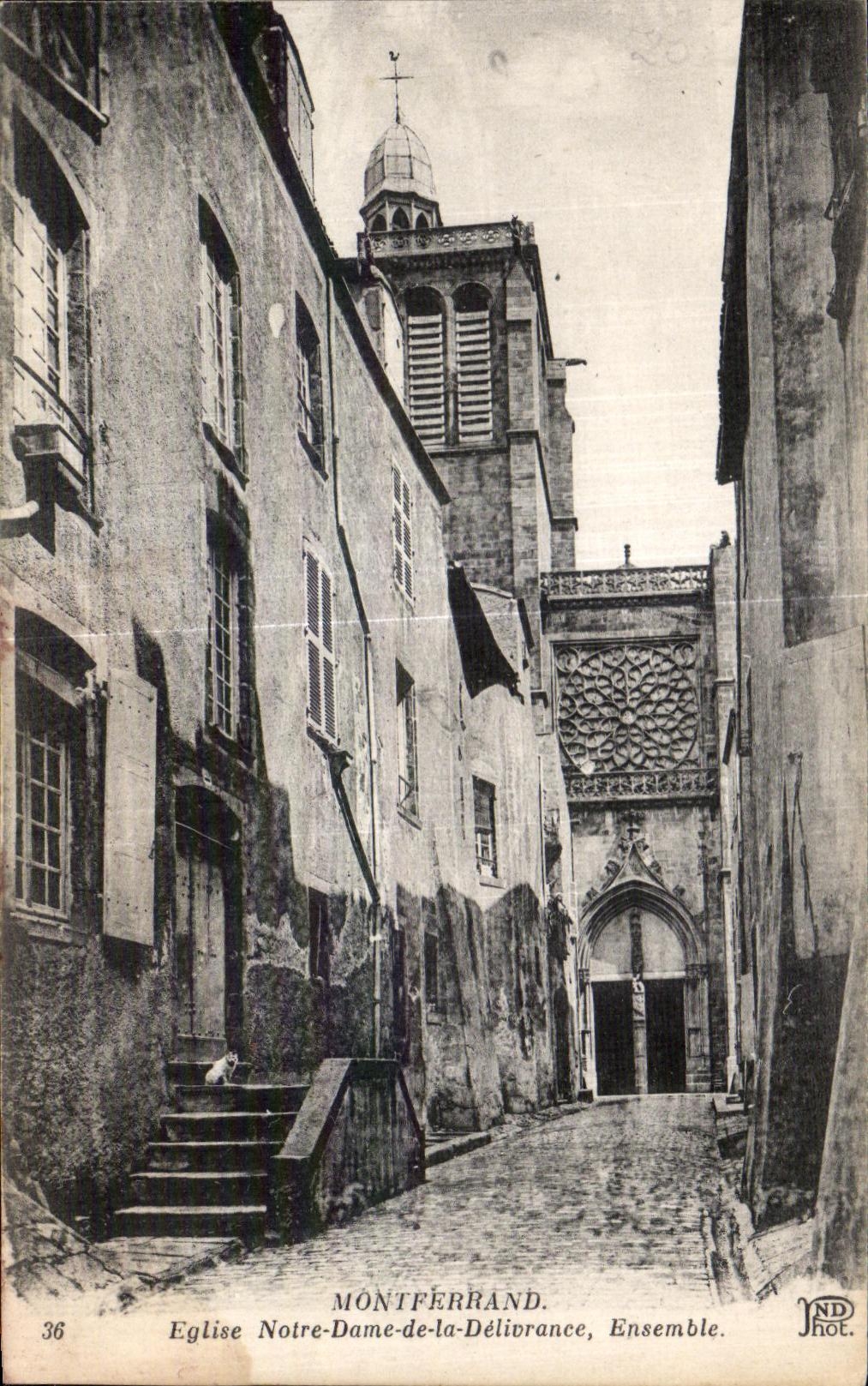 CPA Montferrand Notre Dame Church of the Delivery Together