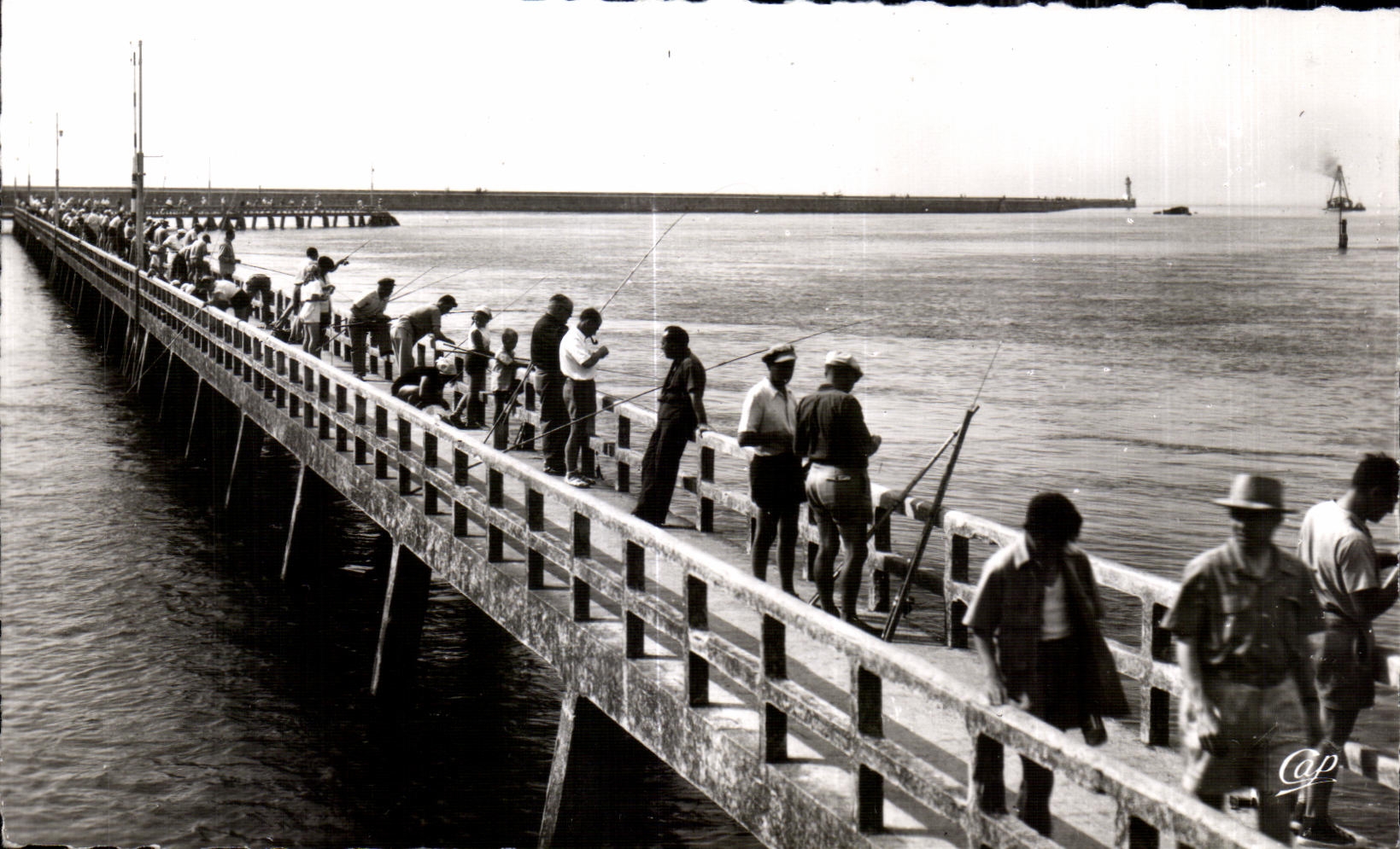 CPA Croisic Pier Sinners